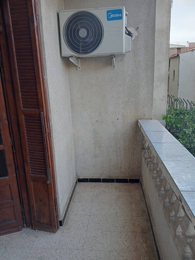 Location Niveau de villa F5 Kouba