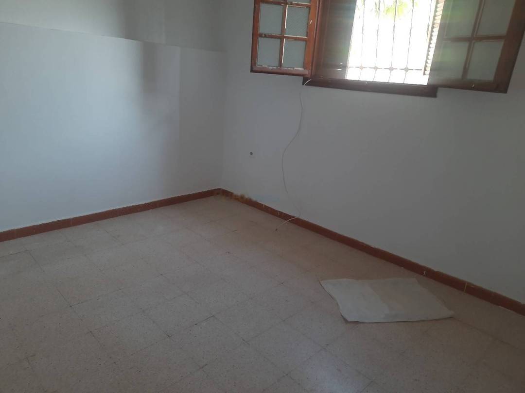 Location Niveau de villa F2 Bouzareah