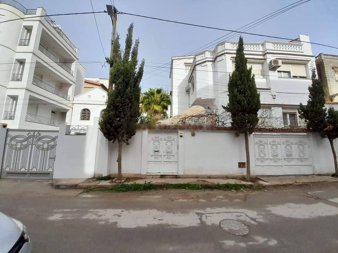 Vente Villa F6 Dely Ibrahim