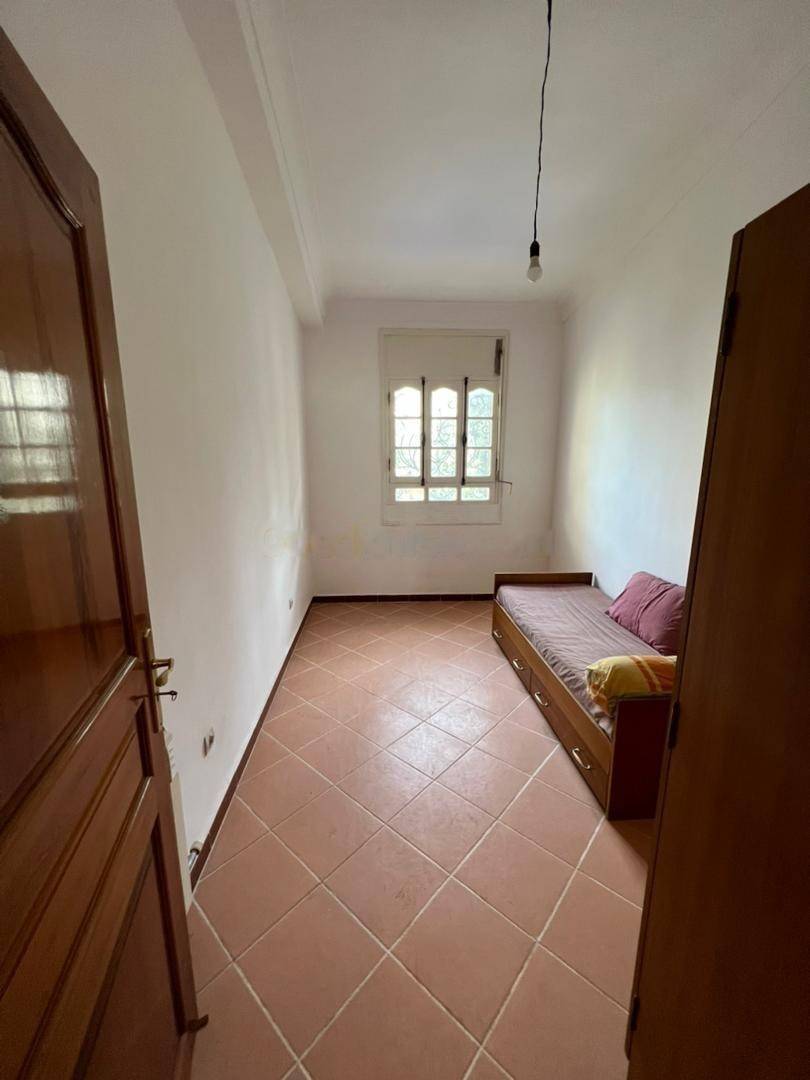 Location Appartement F4 Dely Ibrahim