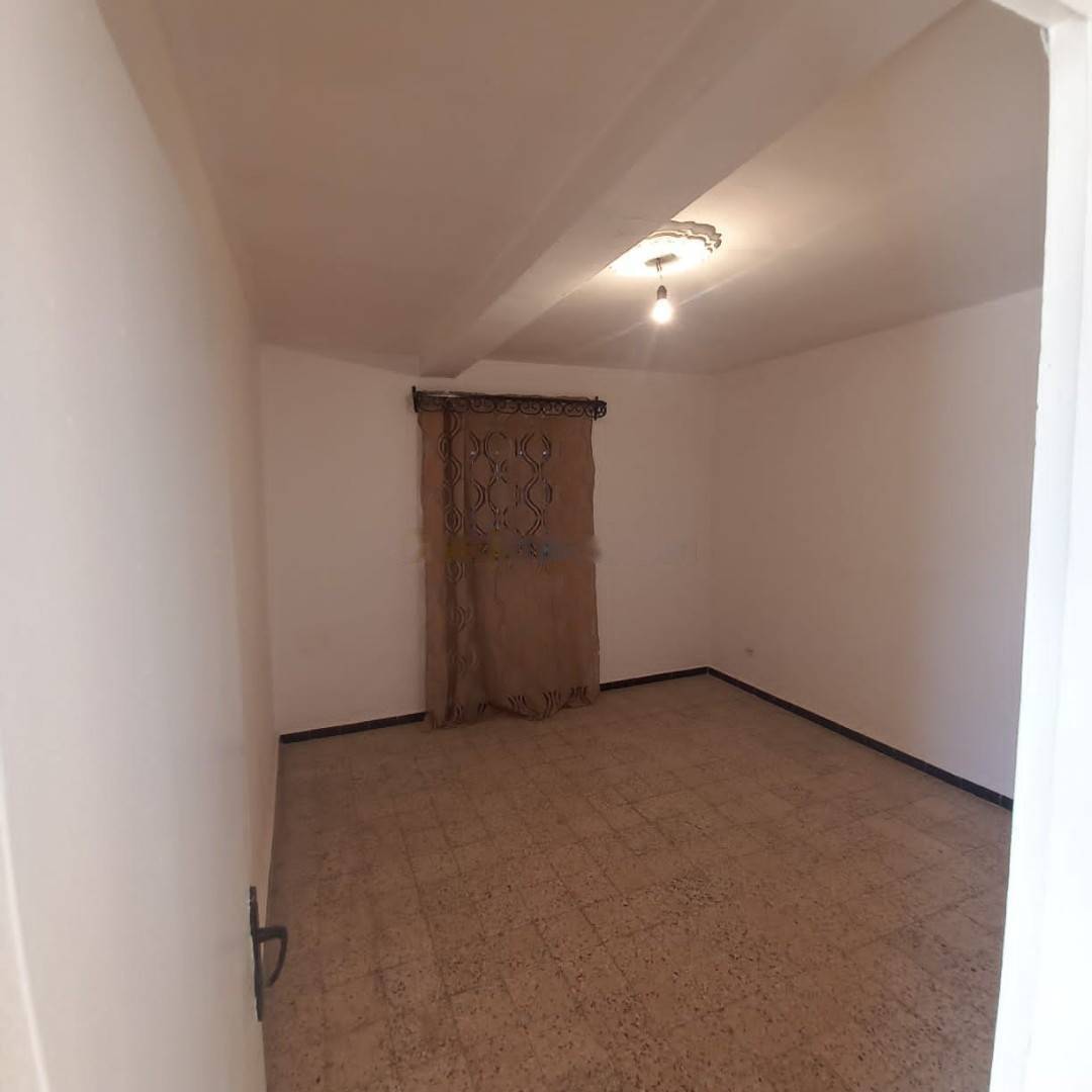 Location Niveau de villa F2 Bordj El Bahri