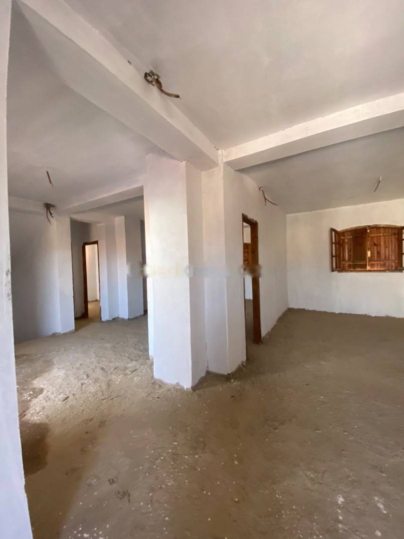 Vente Villa F7 El Achour