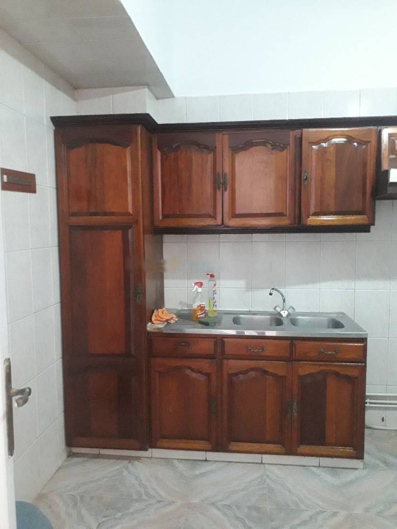 Location Appartement F4 Hydra