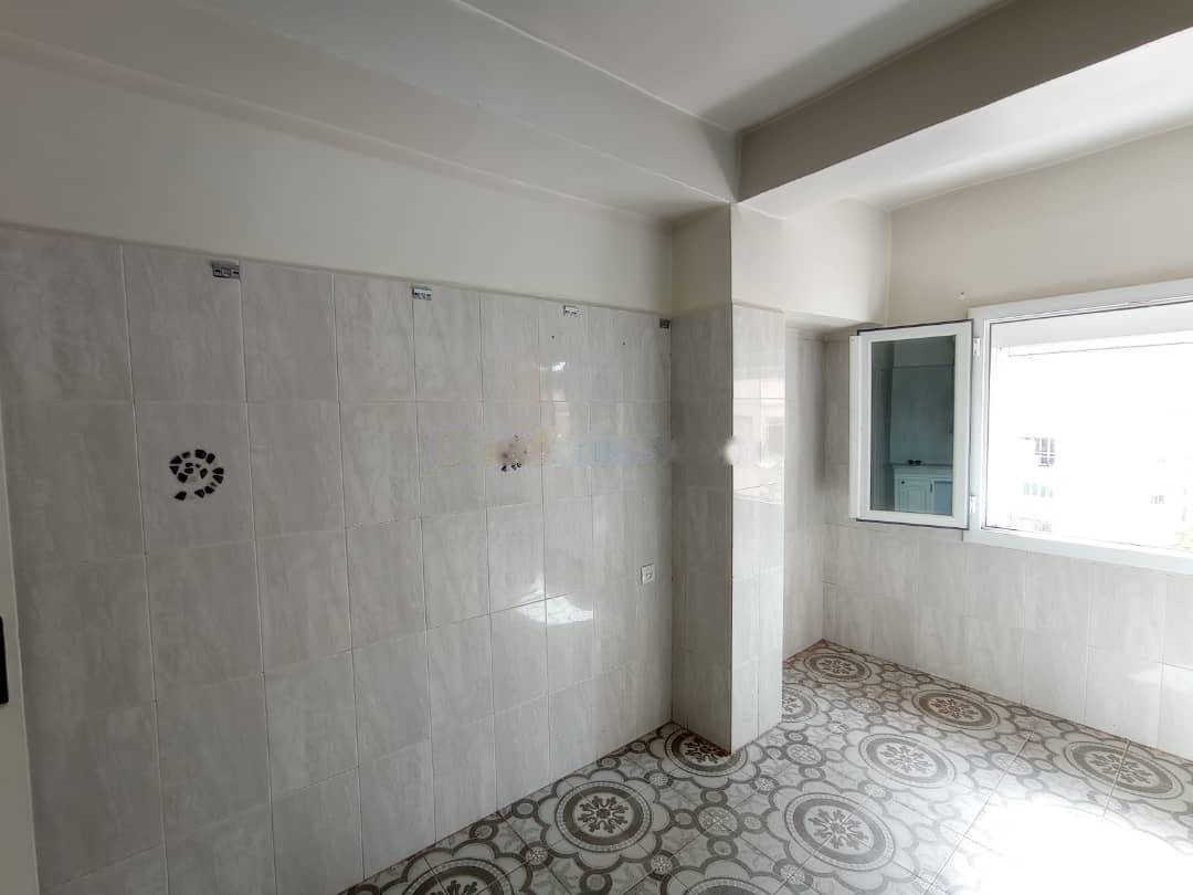 Location Appartement F3 Mohammadia