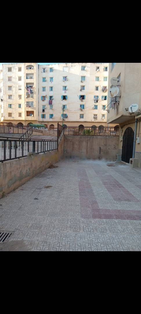 Vente Local F1 Saoula