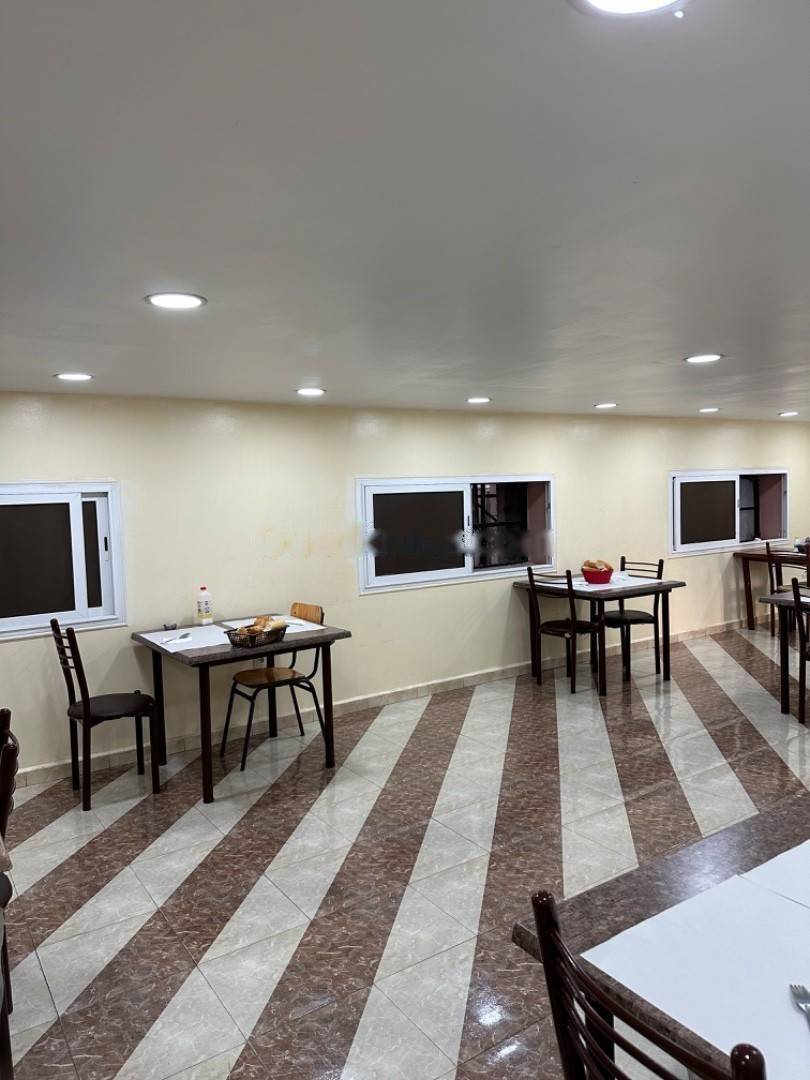 Vente Local F3 Sidi M'Hamed