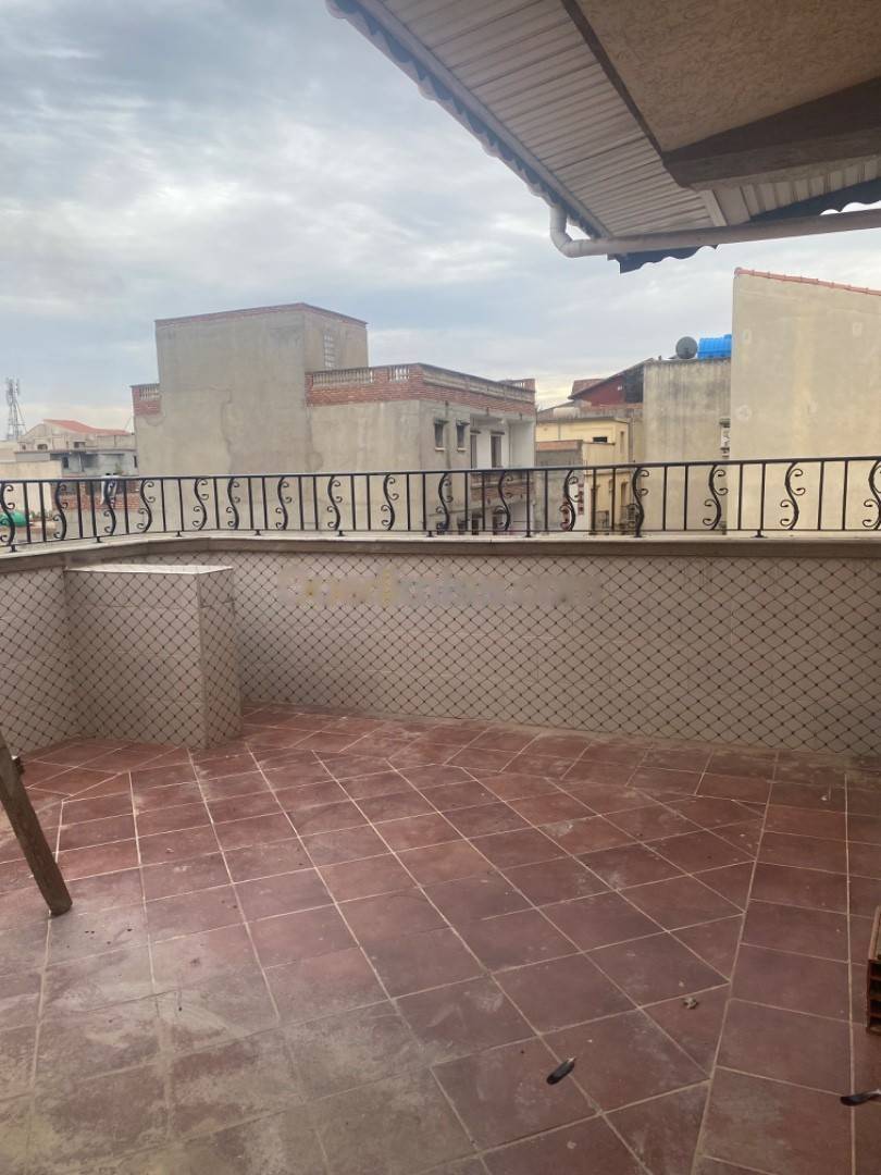 Location Niveau de villa F4 Kouba