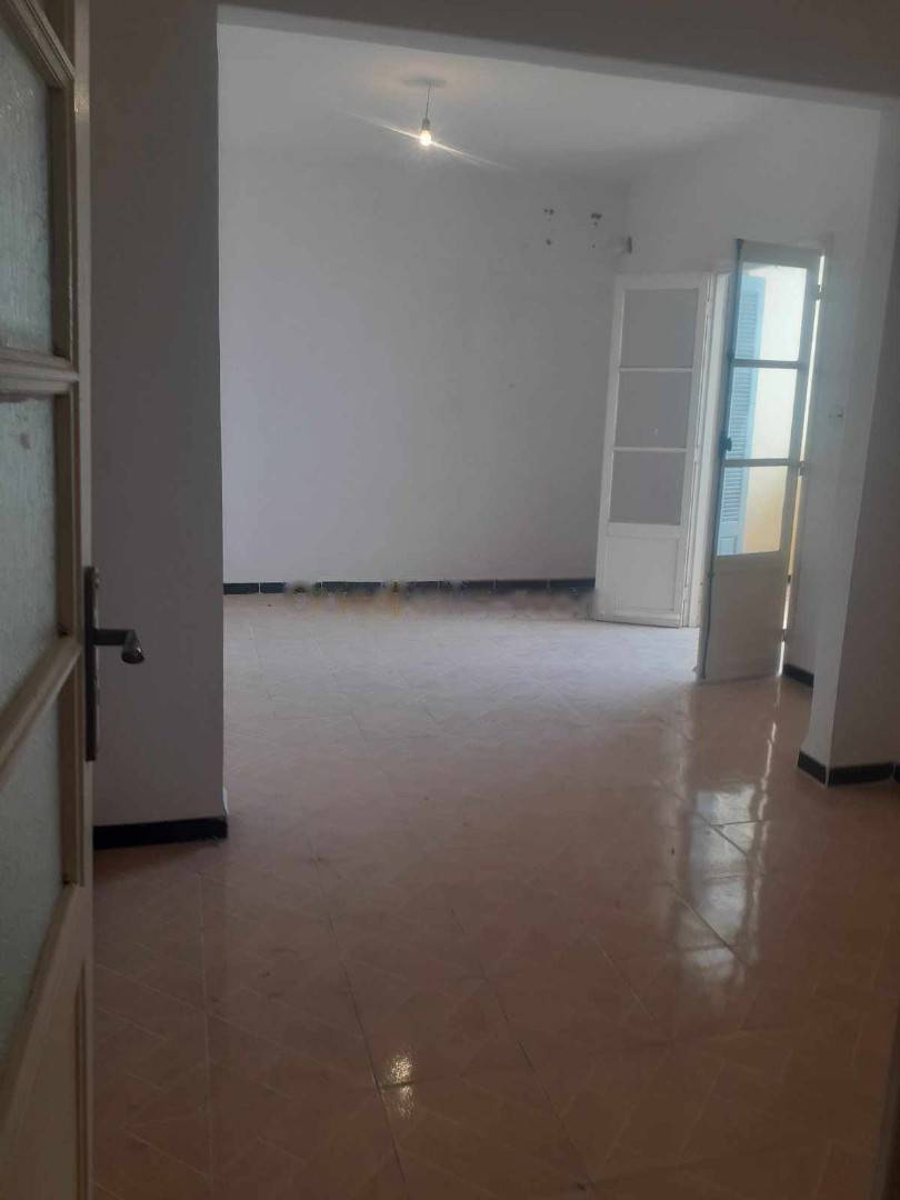 Location Appartement F7 Bordj El Kiffan
