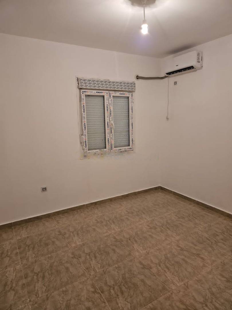 Location Appartement F4 Reghaia