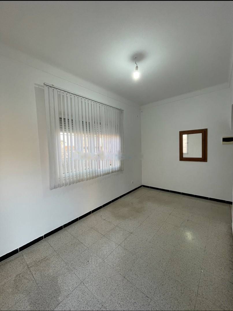 Location Appartement F5 Kouba