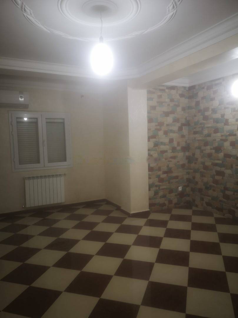 Location Appartement F3 Souidania