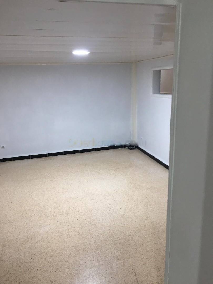 Location Appartement F3 Bab El Oued