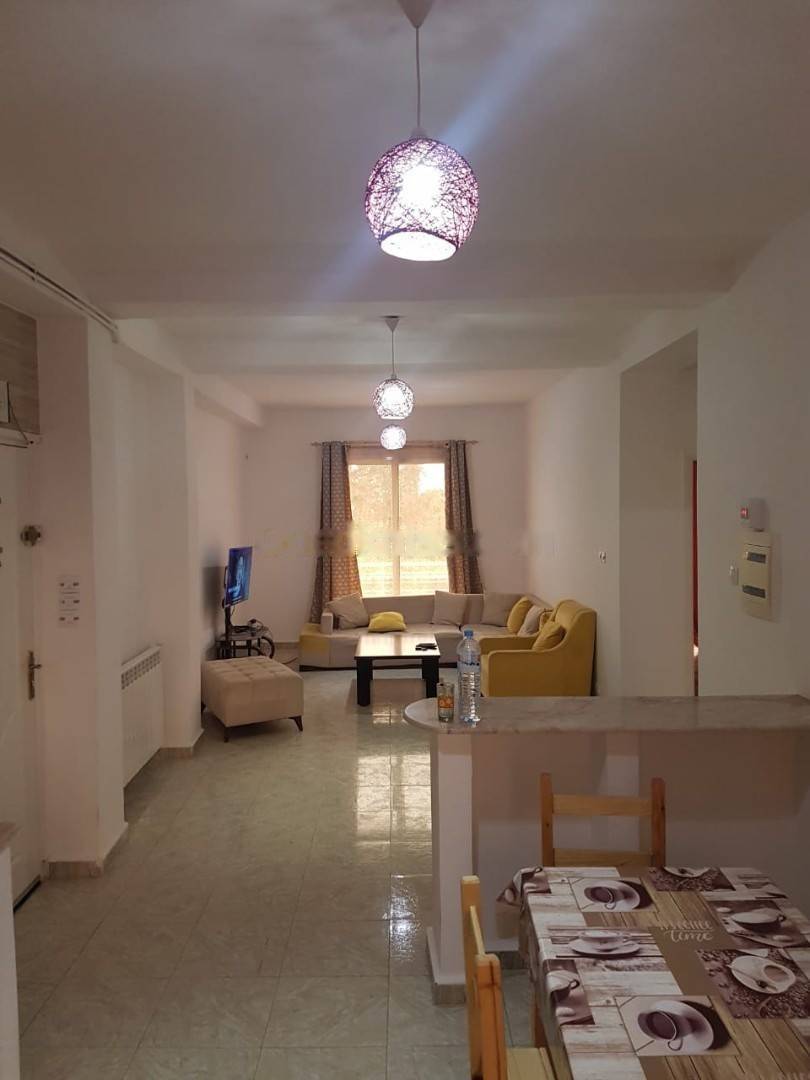 Location Appartement F3 Birkhadem