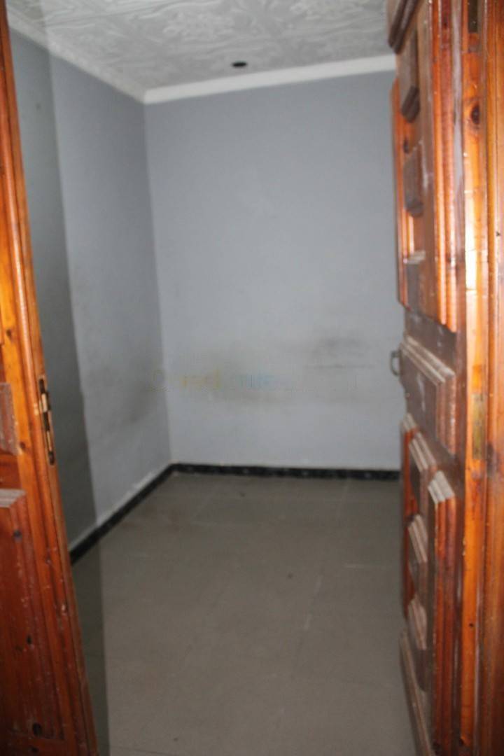 Location Appartement F2 Dely Ibrahim