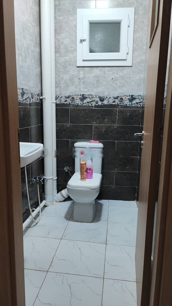 Location Niveau de villa F5 Ain Benian