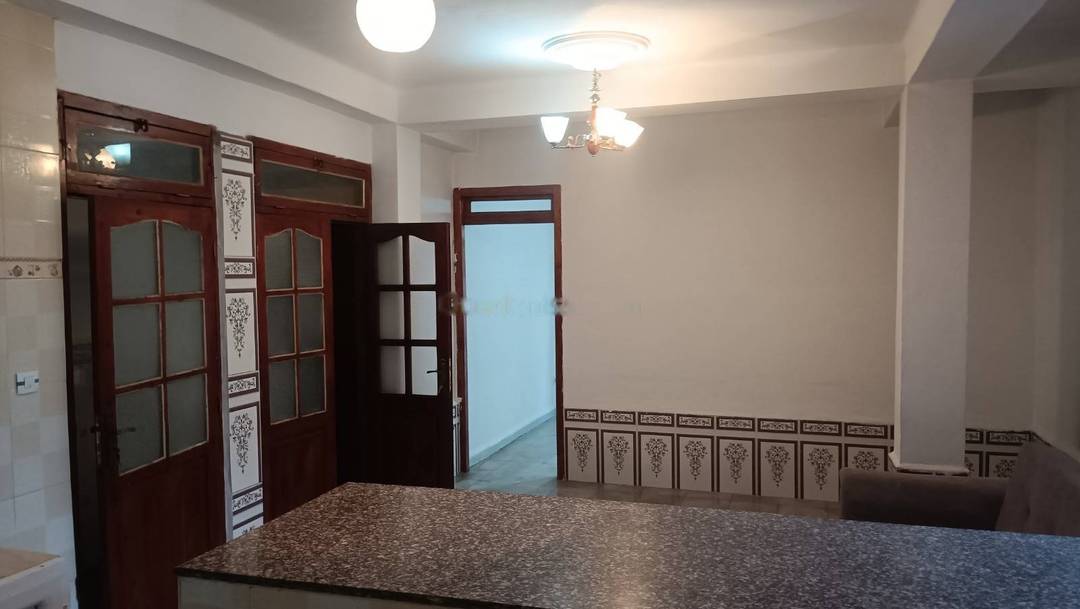 Location Appartement F2 Kouba