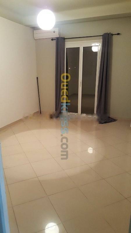 Location Appartement F4 Bir Mourad Rais