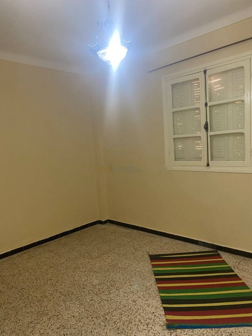 Location Appartement F4 Kouba