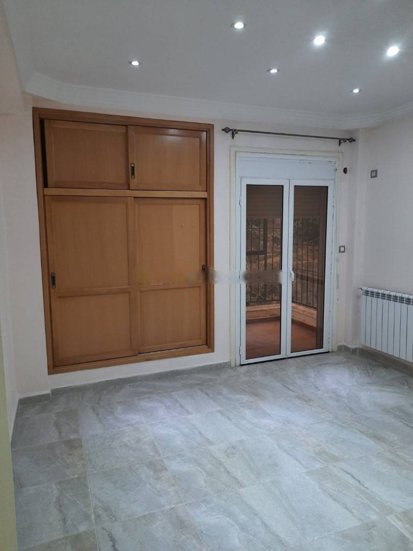 Location Appartement F5 Alger-Centre