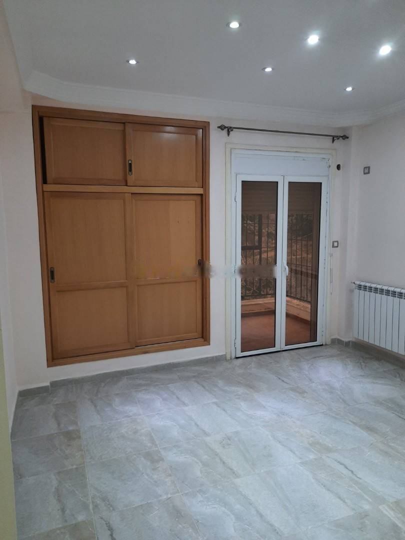 Location Appartement F5 Alger-Centre