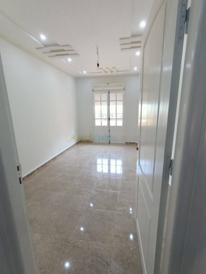 Location Appartement F3 Bir Mourad Rais