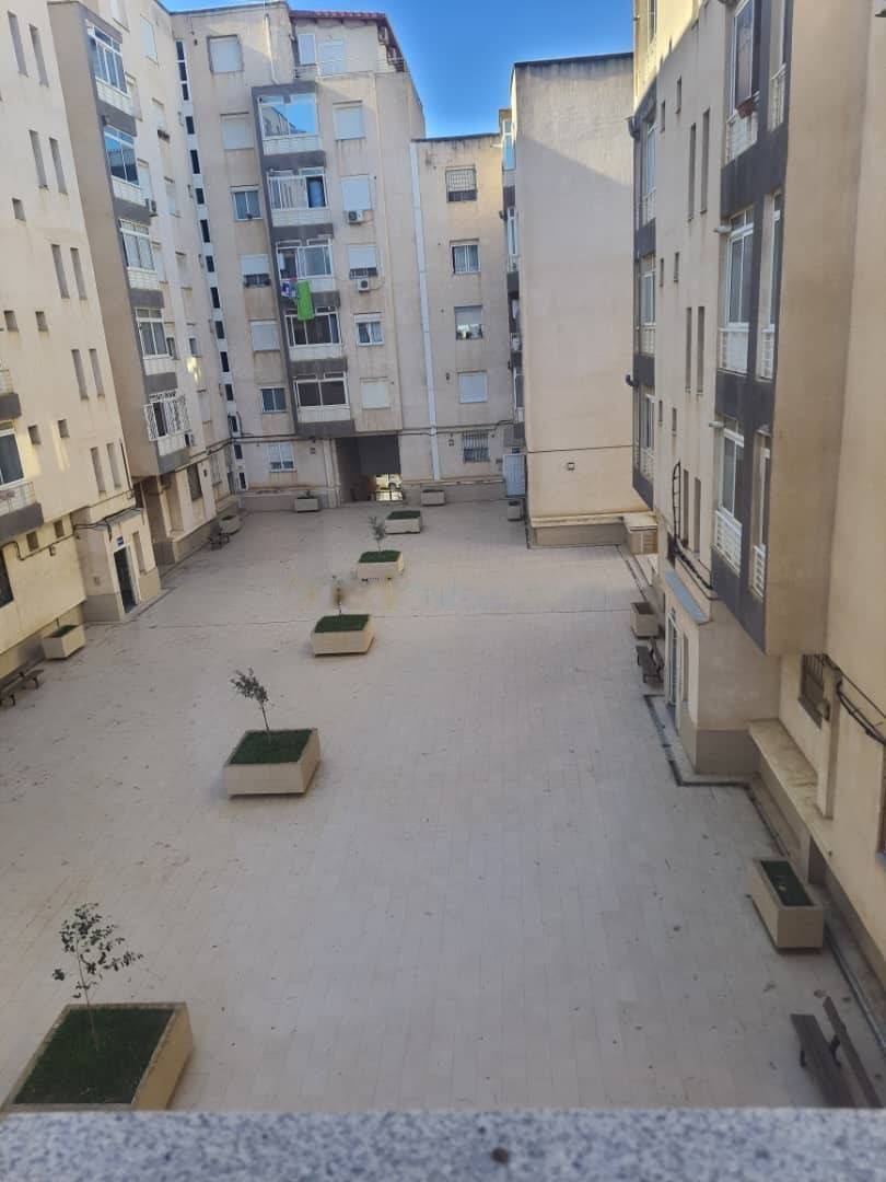 Location Appartement F4 Draria