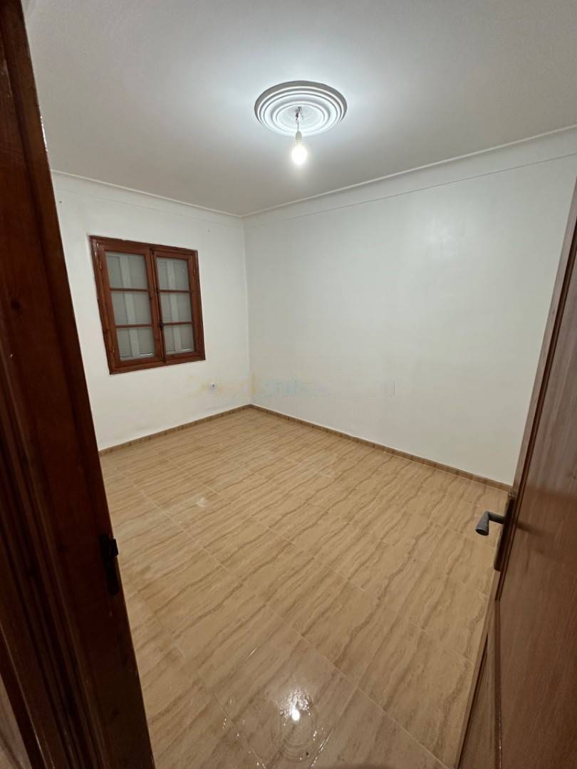 Vente Appartement F4 El Achour