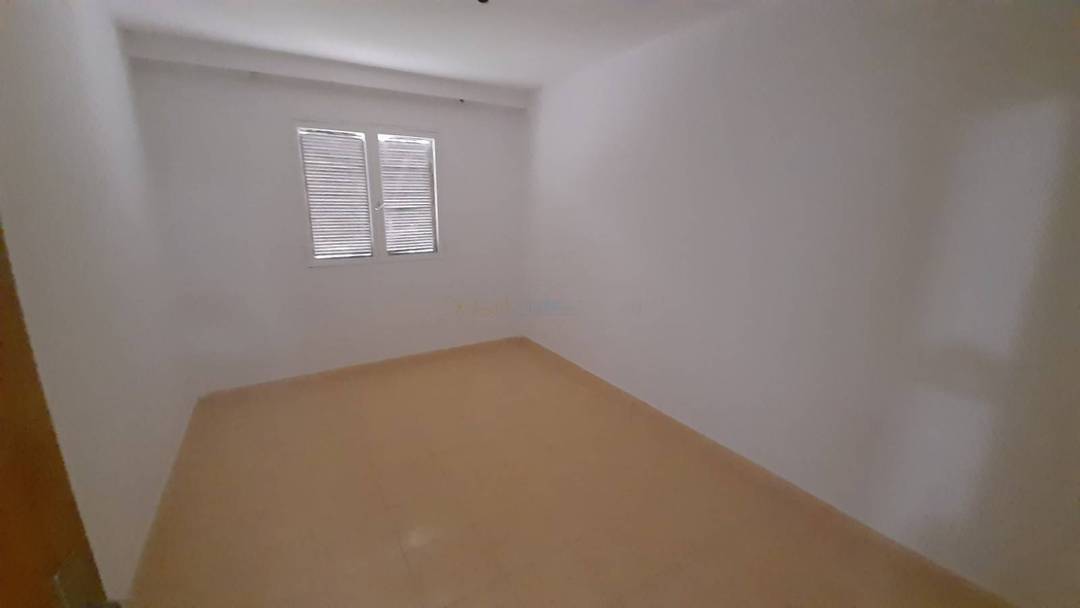  Location appartement f3 dely ibrahim