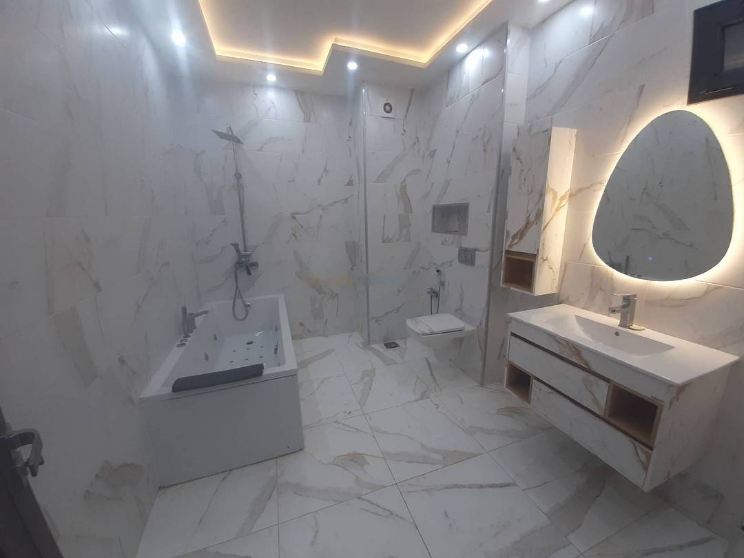 Location Appartement F4 El Achour