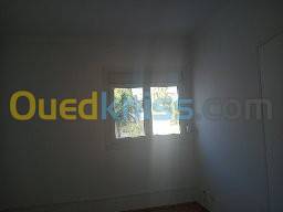 Location Appartement F4 Hydra