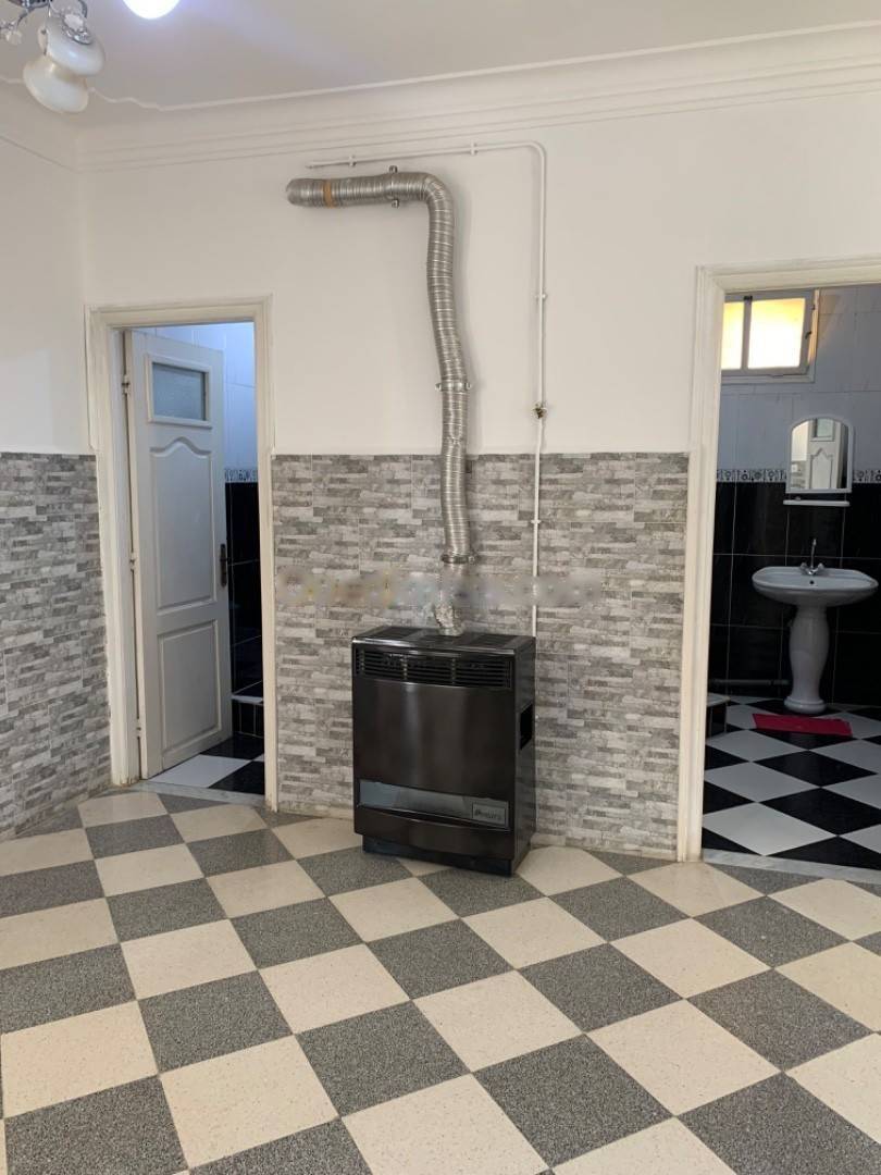 Location Niveau de villa F5 Kouba