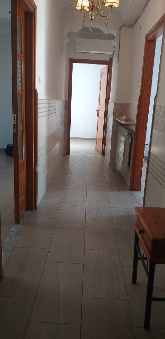 Location Niveau de villa F5 Kouba