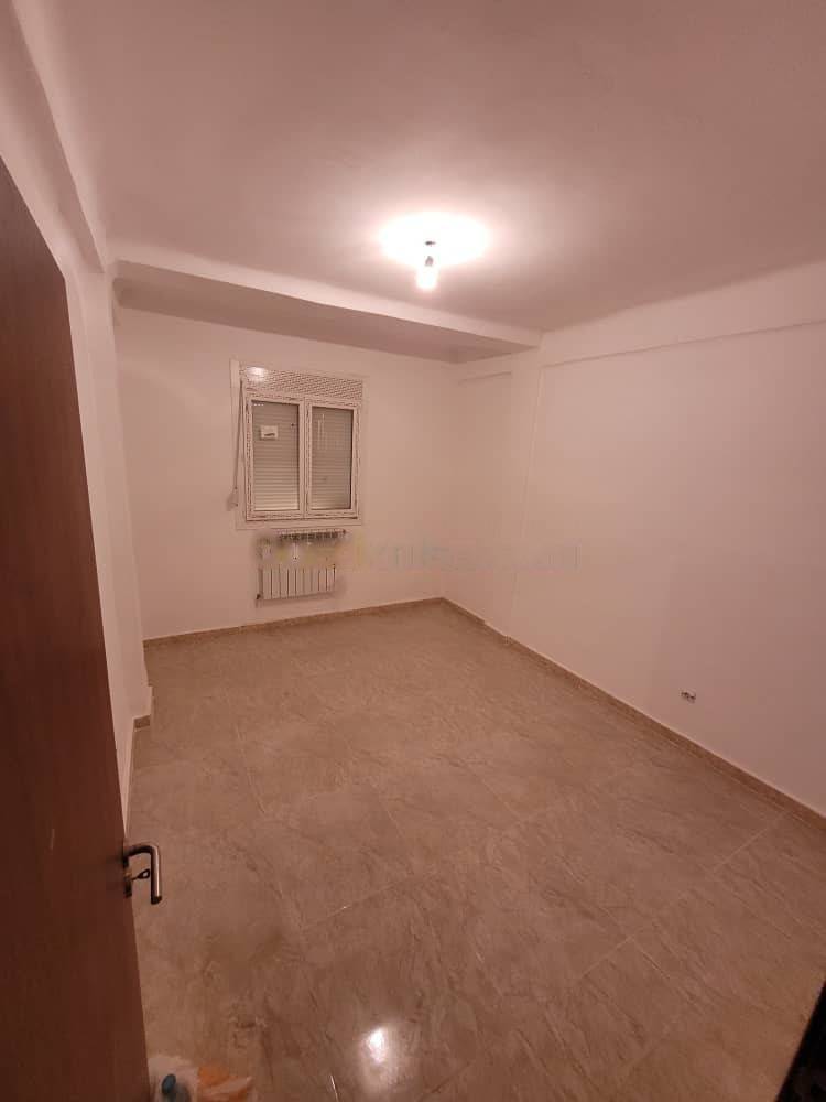 Location Appartement F4 Reghaia