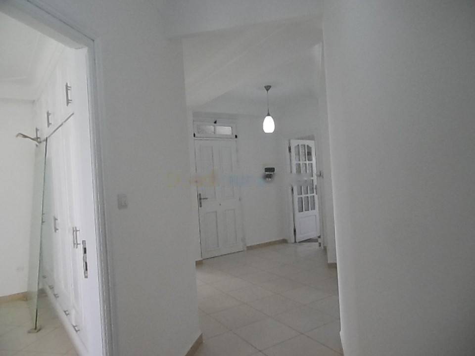 Location Appartement F4 Ben Aknoun