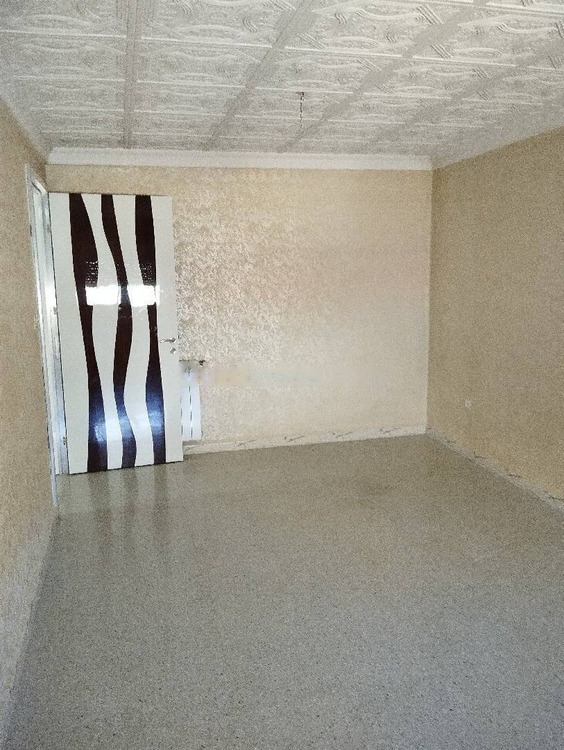 Location Niveau de villa F3 Djasr Kasentina