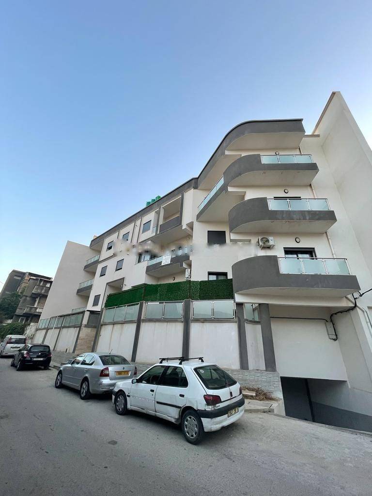 Vente Appartement F4 El Achour