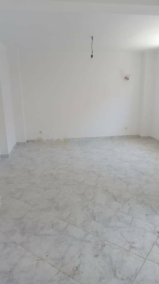 Location Appartement F5 Hydra