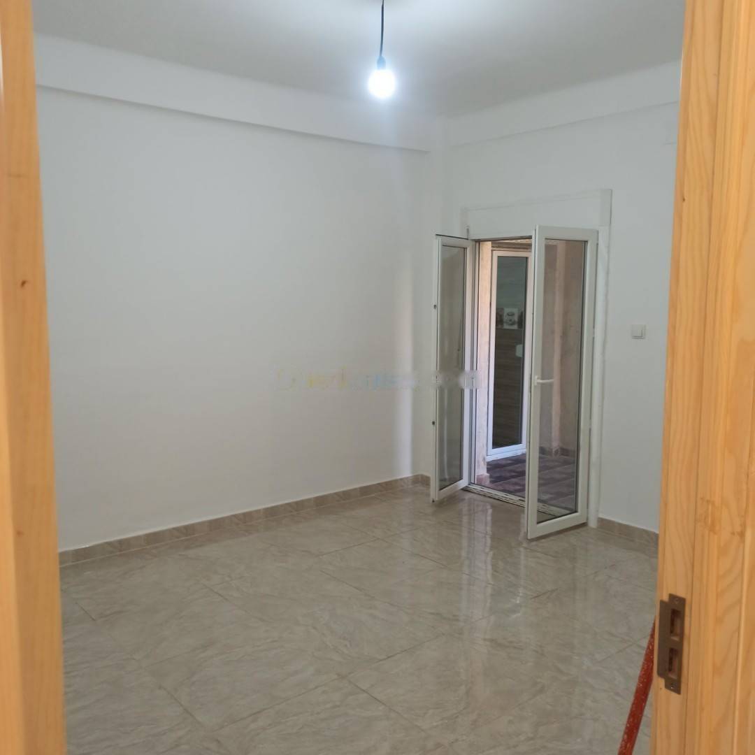 Location Appartement F5 Bordj El Bahri