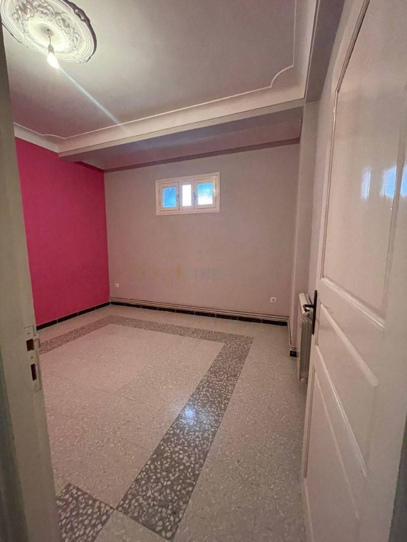 Location Appartement F4 Cheraga