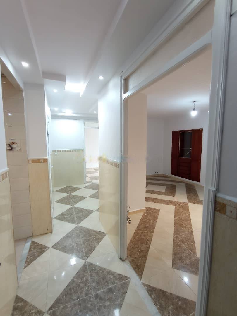 Location Appartement F3 Bab Ezzouar