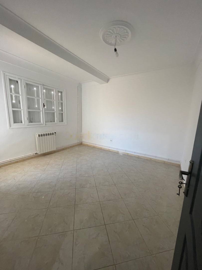 Location Appartement F5 Draria