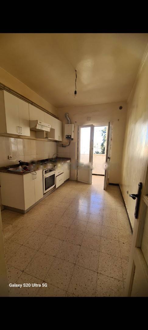 Location Appartement F3 Souidania