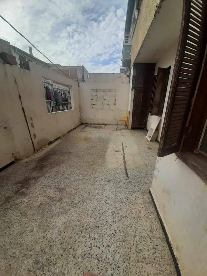 Location Niveau de villa F3 Hussein Dey