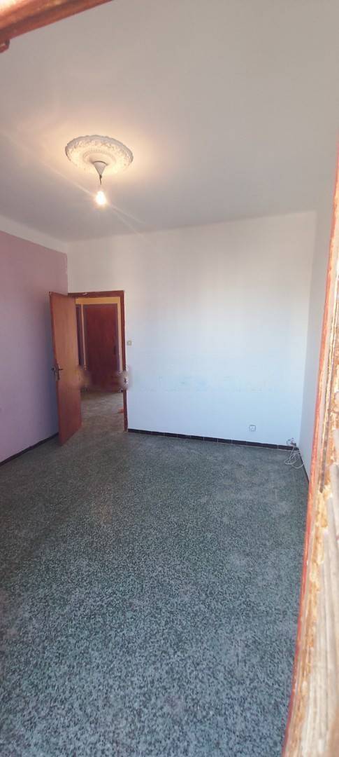 Location Appartement F3 Hussein Dey