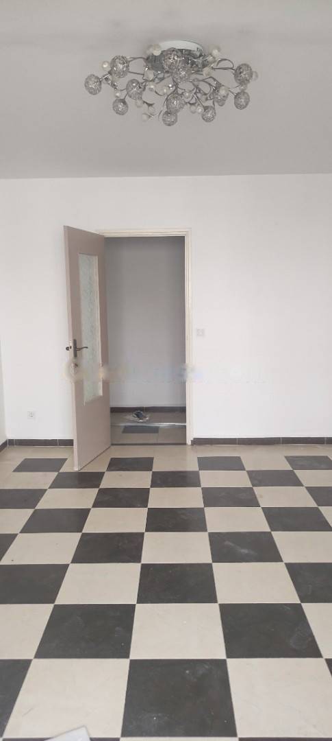 Location Appartement F3 Bir Mourad Rais
