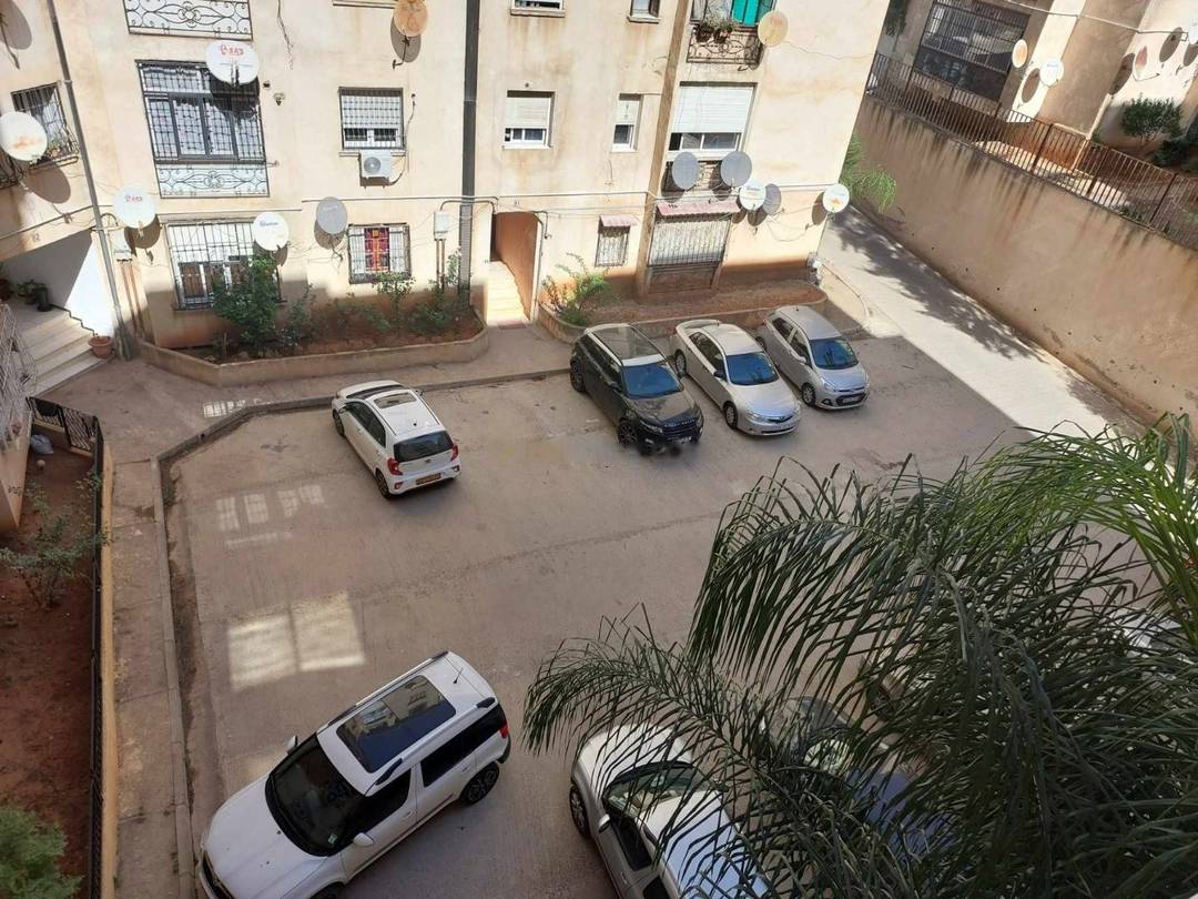 Location Appartement F4 Bir Mourad Rais