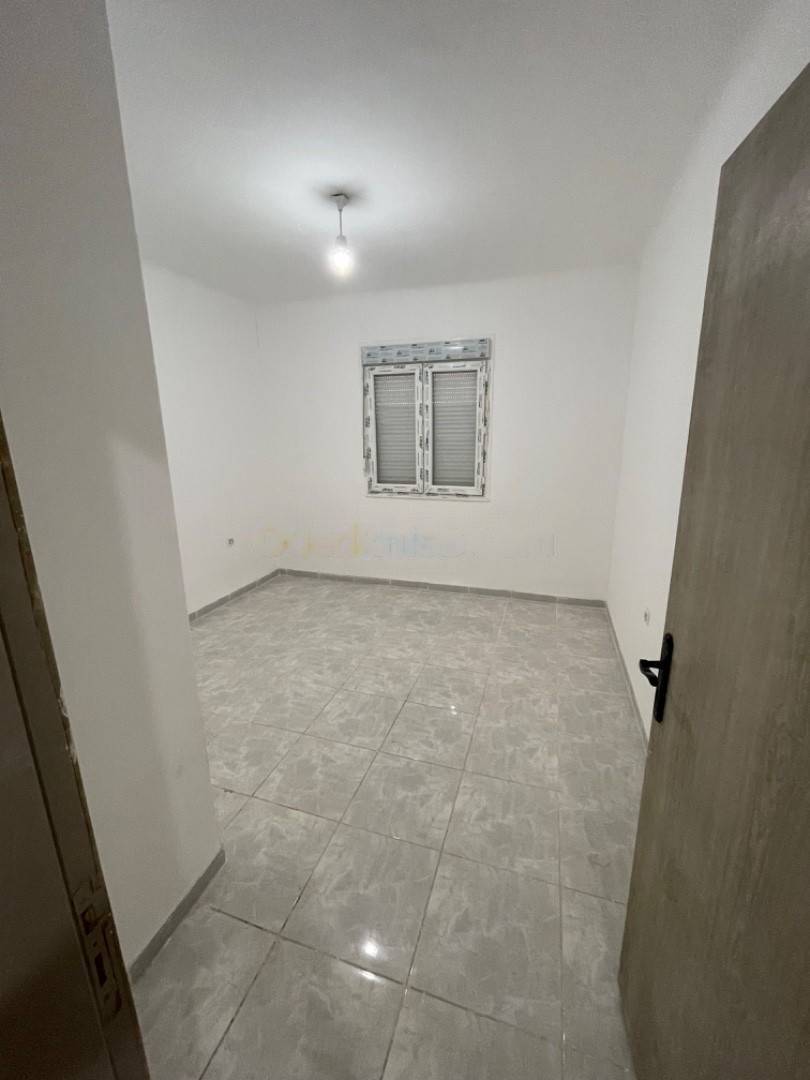 Location Appartement F3 Bordj El Bahri