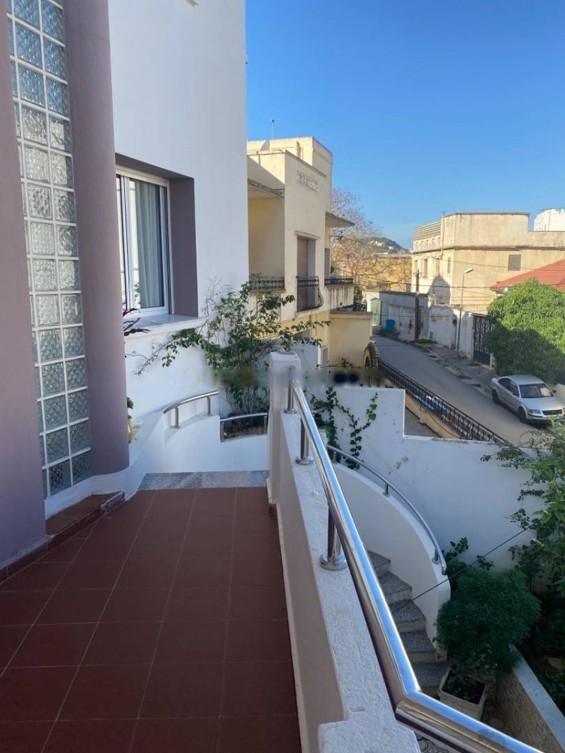 Vente Villa F6 Kouba