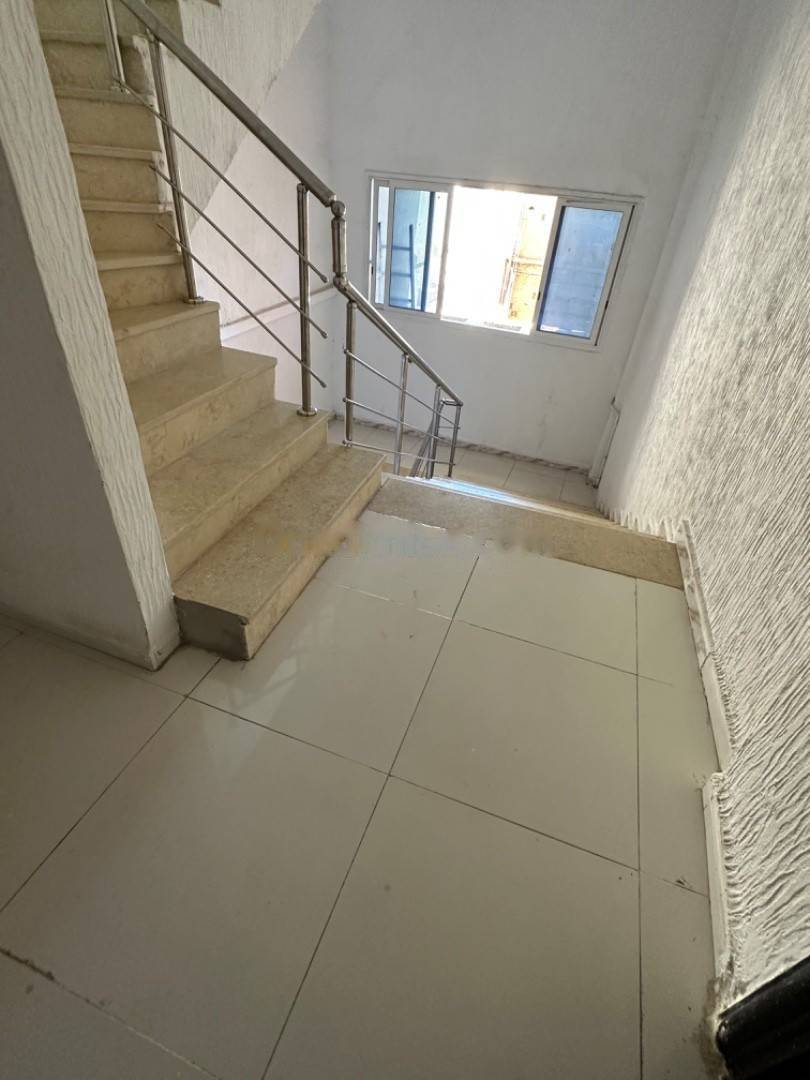 Location Immeuble F7 Birkhadem