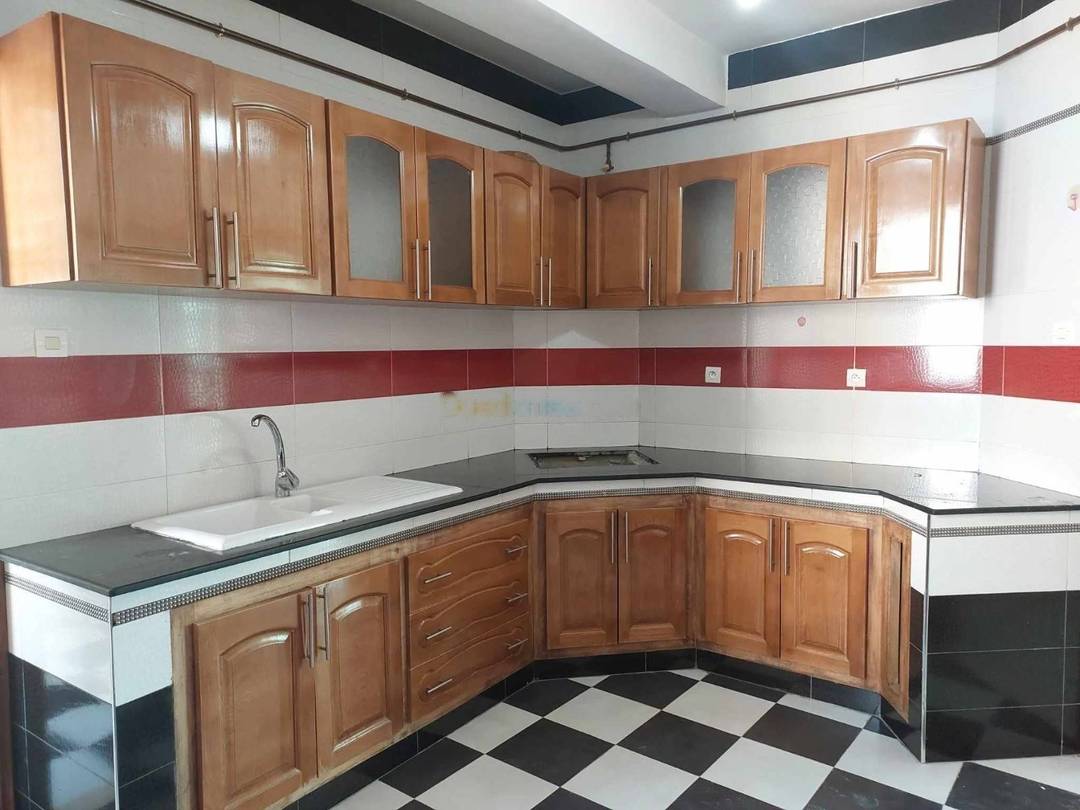 Location Appartement F4 Birkhadem